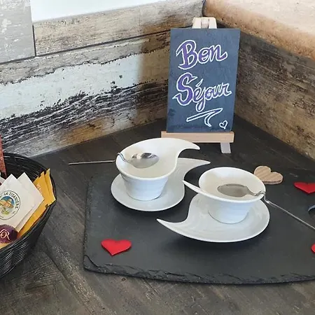 Loveroom La Garconn'hyeres מלון *