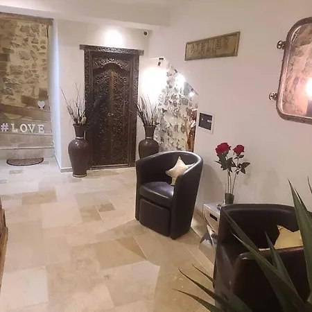 Apartman Loveroom La Garconn'hyeres
