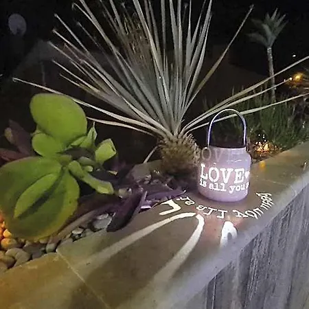 Loveroom La Garconn'hyeres Apartman
